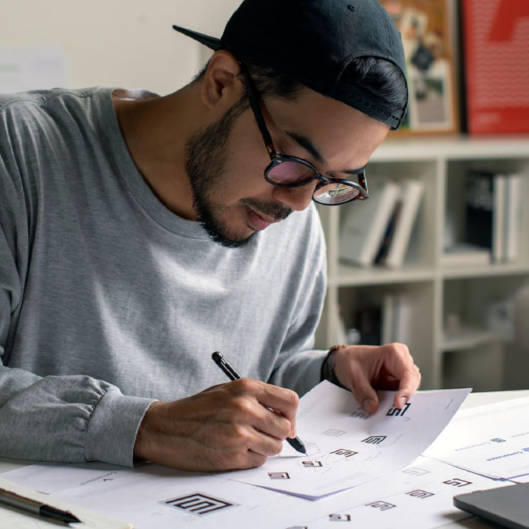 BRANDING & IDENTITY